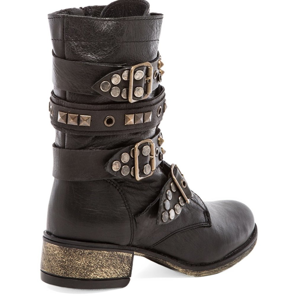 Steve Madden Lilian Studded Moto Boot in Black